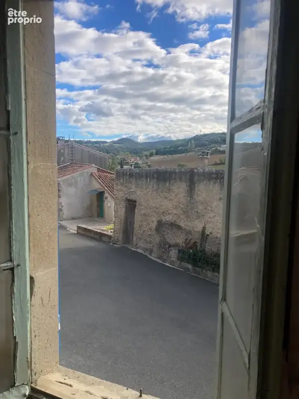 Village typique du Limouxin, maison vigneronne à rénover avec jardin piscinable et dépendance. - photo 11