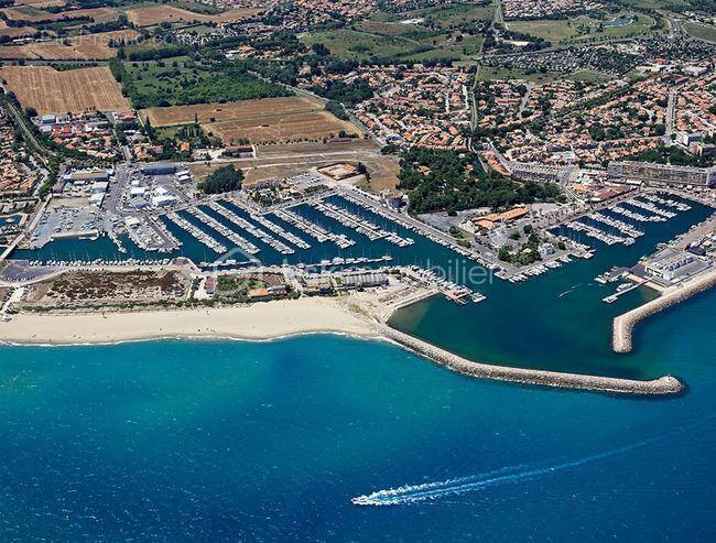 Parking à SAINT-CYPRIEN