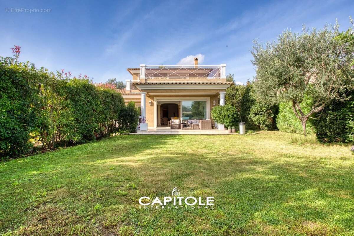 Maison à ANTIBES