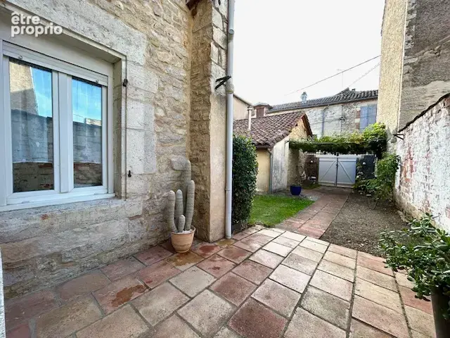 Maison en pierre au cœur de Septfonds   133 m2 avec jardin, garage et atelier - photo 14
