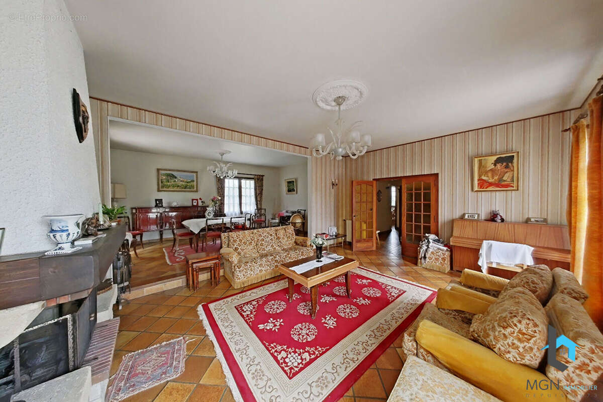 Maison à ABLIS