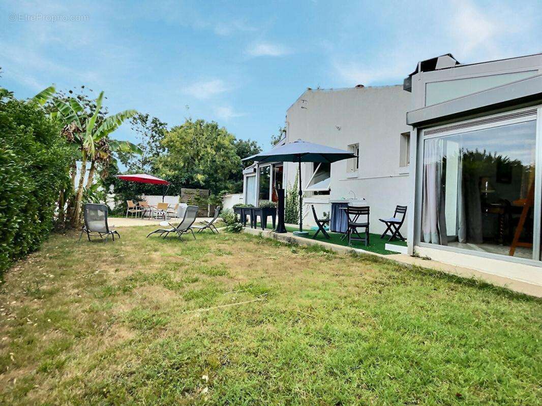 Maison à LE CHATEAU-D'OLERON