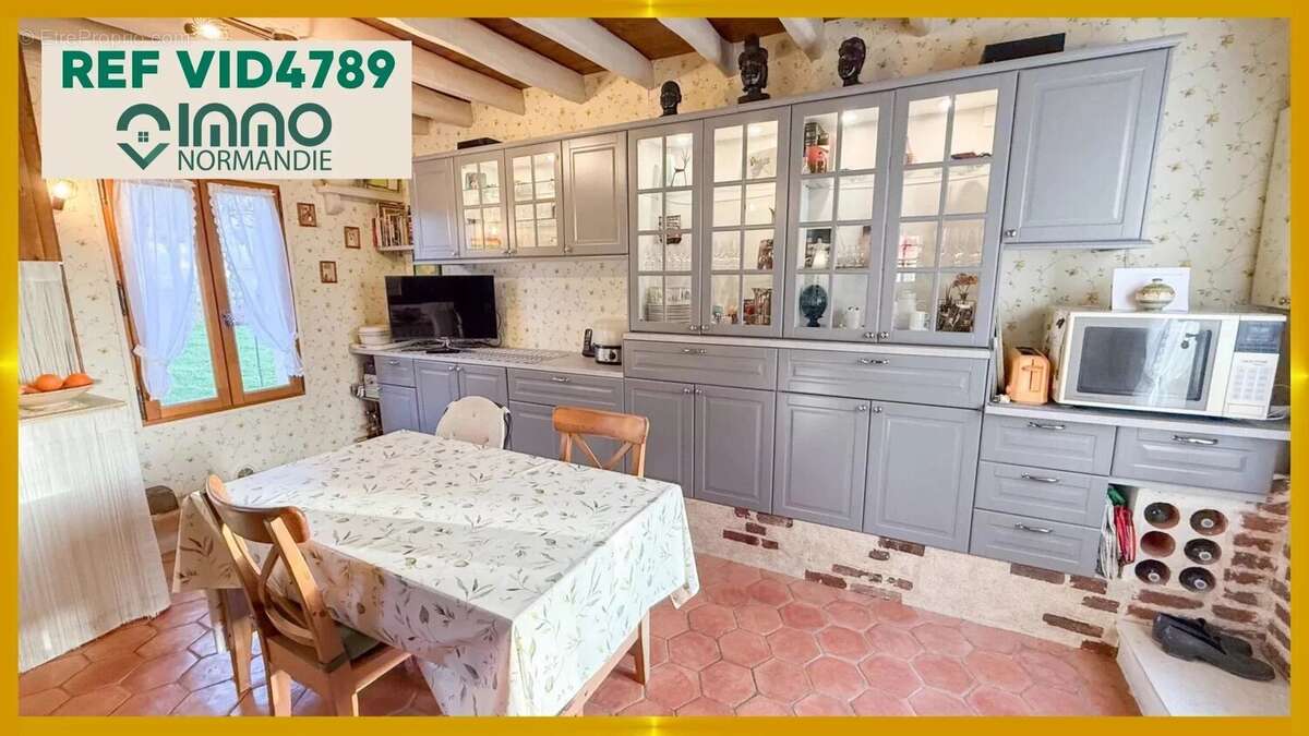 Maison à BERNAY