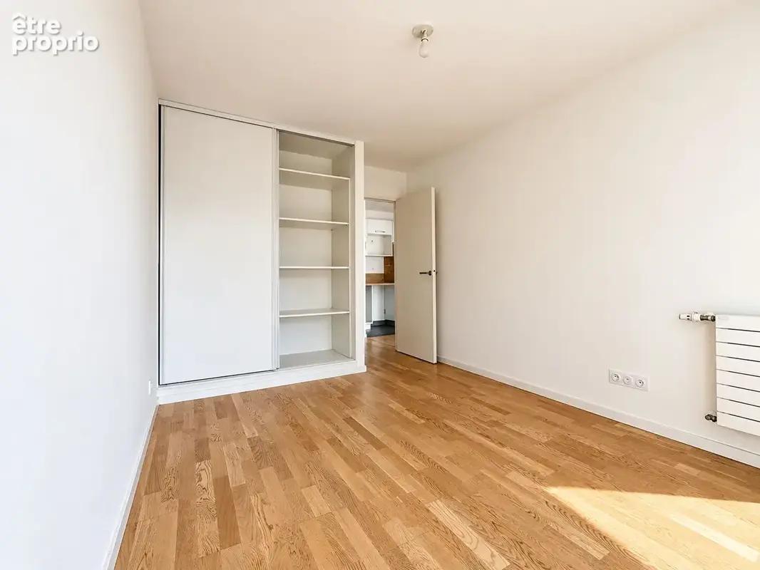 A vendre - agence giboire nantes - appartement  t2 de 41 m2 - ile de nantes - photo 6