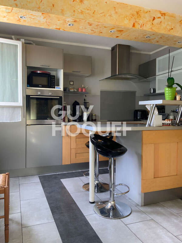 Maison à LES PAVILLONS-SOUS-BOIS