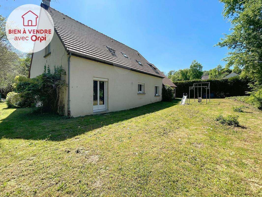 Maison à MONTALET-LE-BOIS