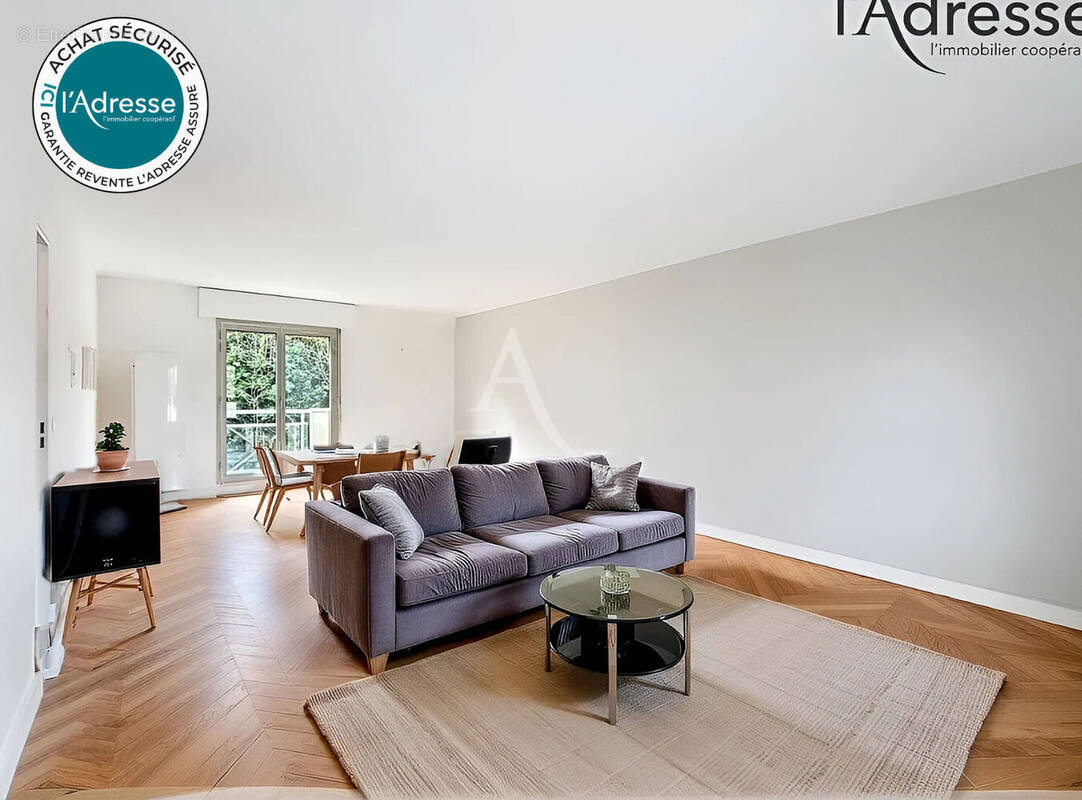 Appartement à SURESNES