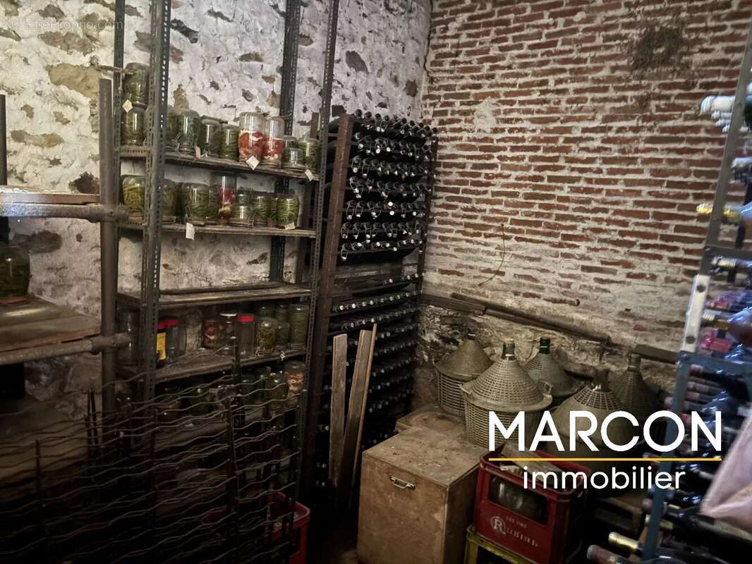 Maison à SAINT-GEORGES-LES-LANDES