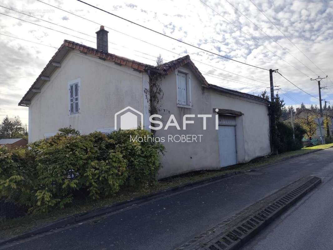 Photo 3 - Maison à LIMALONGES