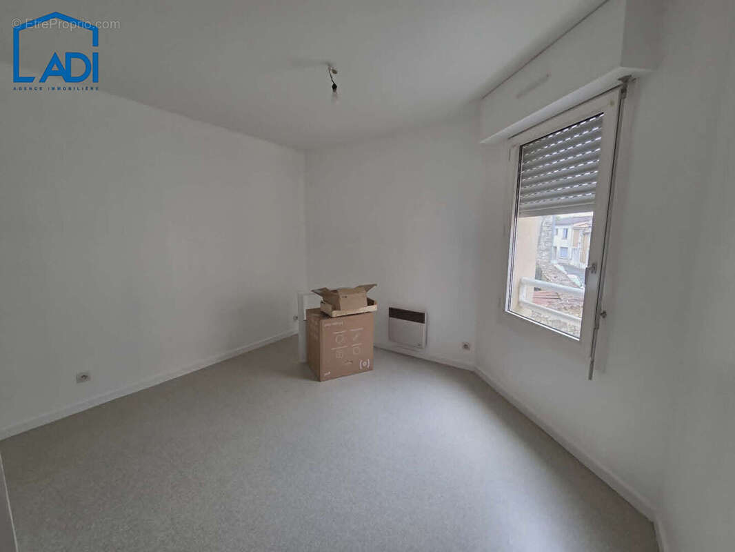 Appartement à SAINT-MAIXENT-L'ECOLE