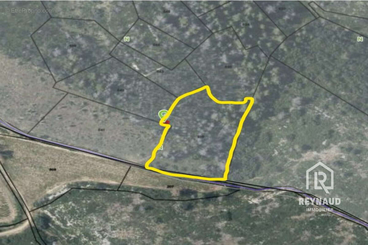 Terrain à GIGNAC