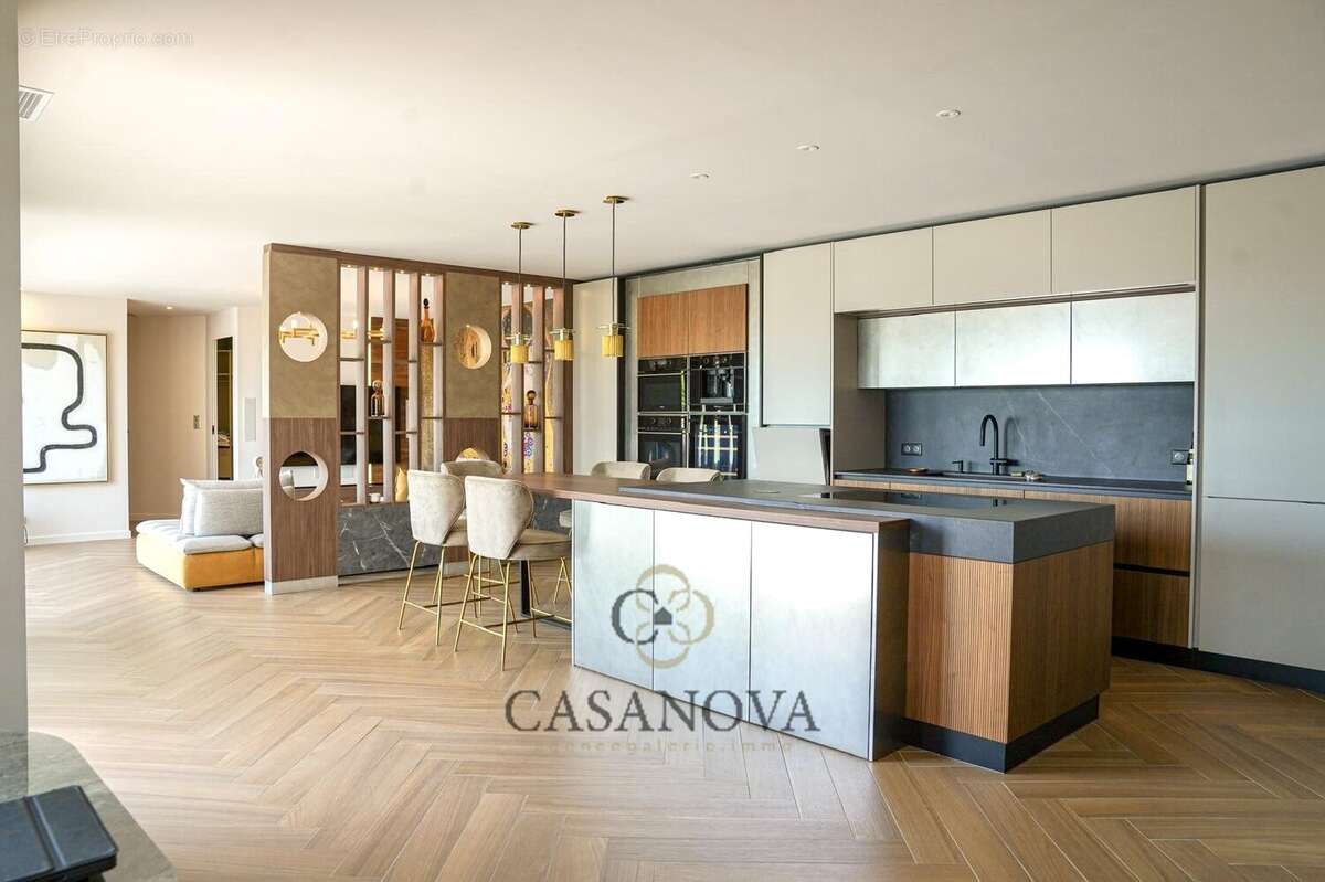 Villa contemporaine surplombant les étangs - photo 11