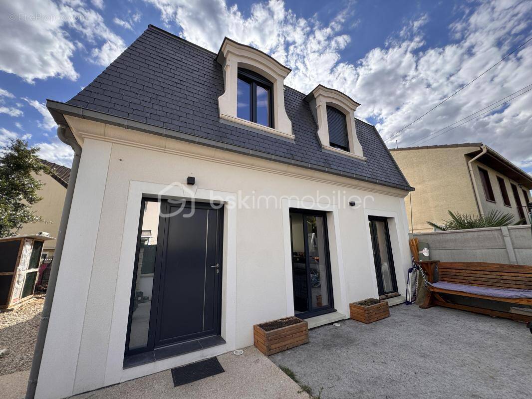 Maison à VILLEPINTE