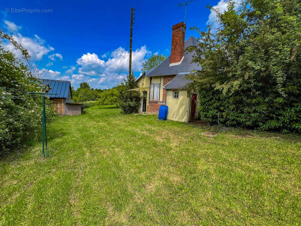 Maison à SAINT-EVROULT-DE-MONTFORT