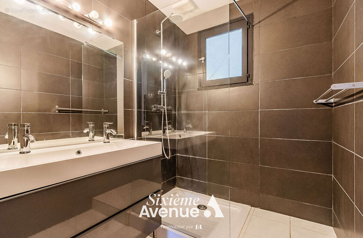 Maison à CHAZAY-D'AZERGUES