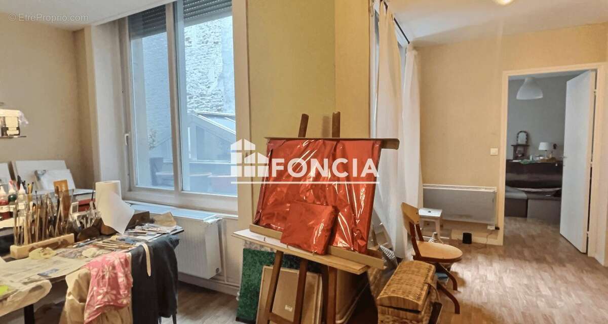 Appartement à SAINT-ETIENNE