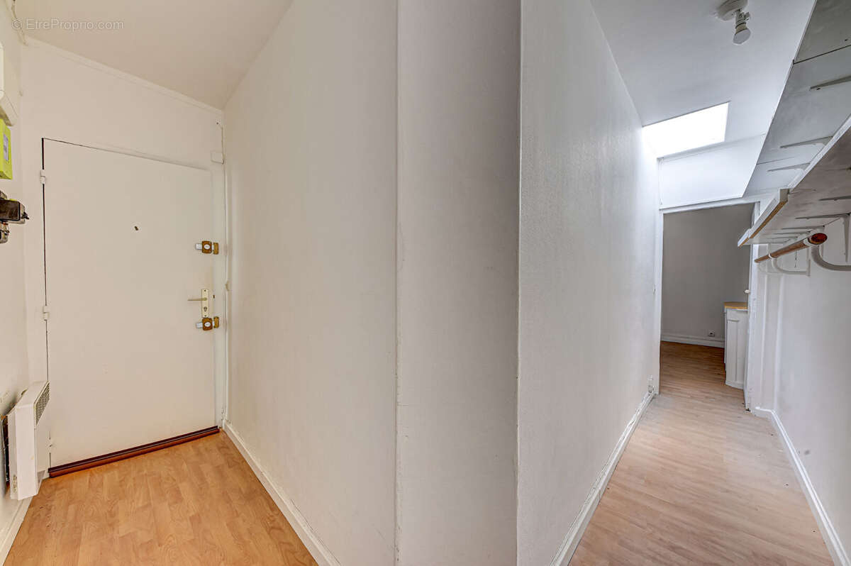 Appartement à PARIS-19E