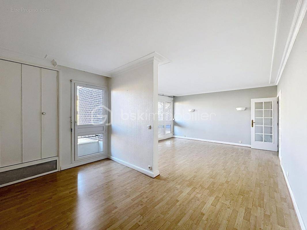 Appartement à LIMEIL-BREVANNES