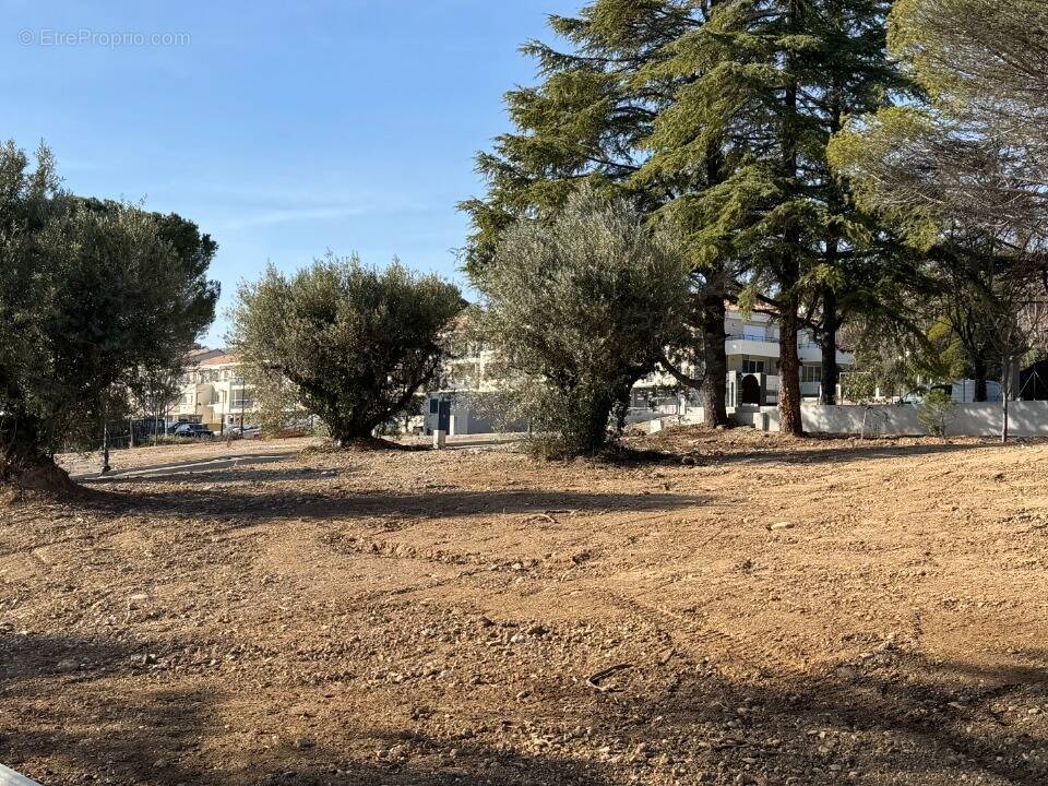 Terrain à MANOSQUE