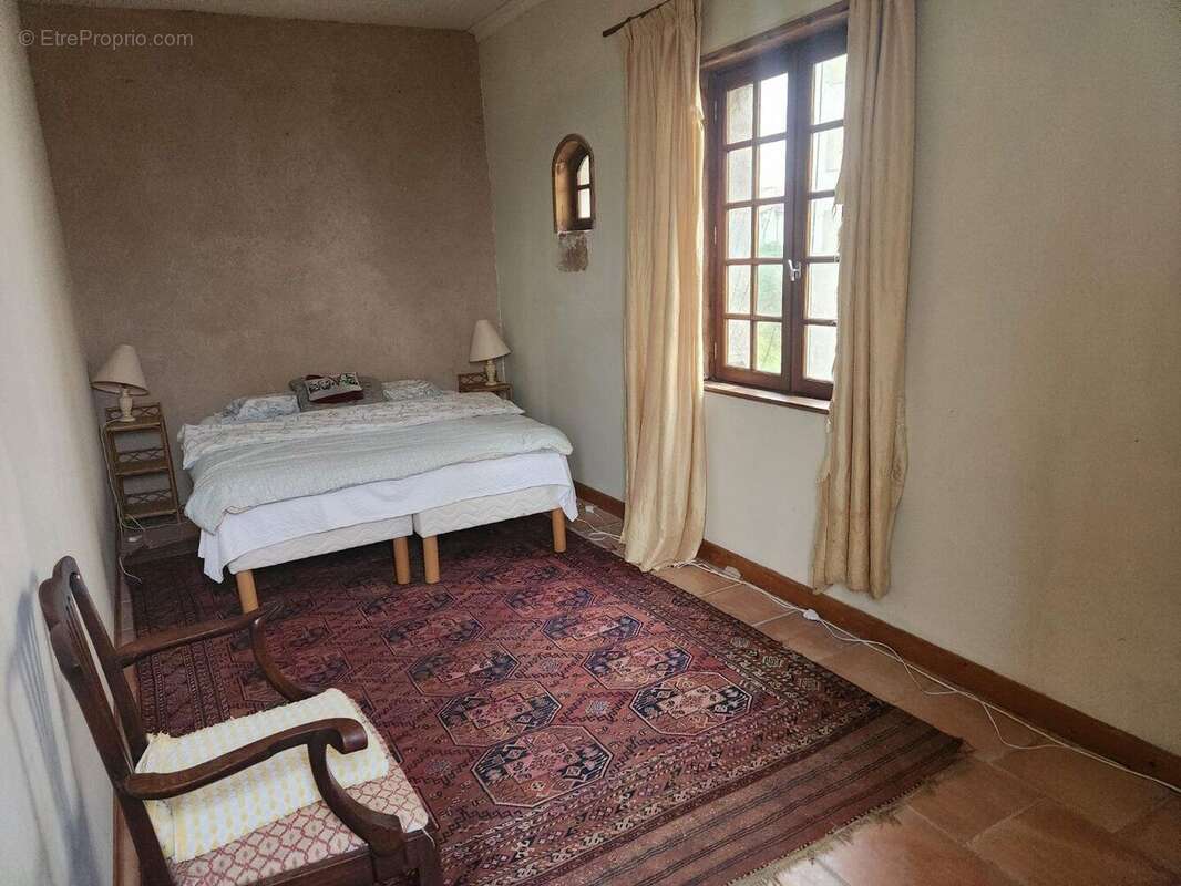 Confolens - Deux maisons avec caractre jardin prive - possible business/maison pour grand famille - photo 7