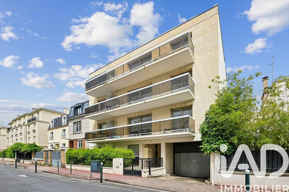 Photo 1 - Appartement à ASNIERES-SUR-SEINE