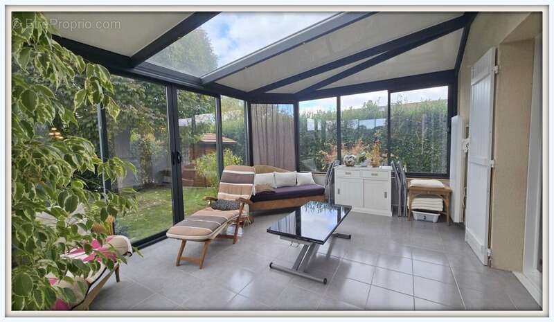 Maison à COURDIMANCHE