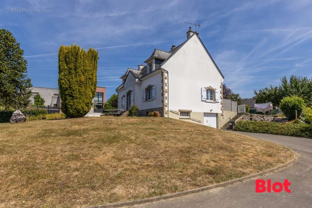 Maison à JANZE
