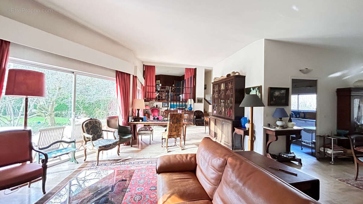Maison à RUEIL-MALMAISON