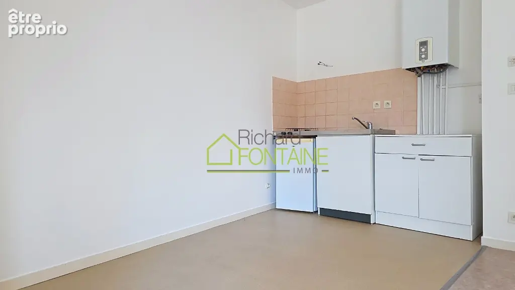Appartement  T2 de 39 m² en dernier étage exposé sud  proche centre à pieds - photo 2