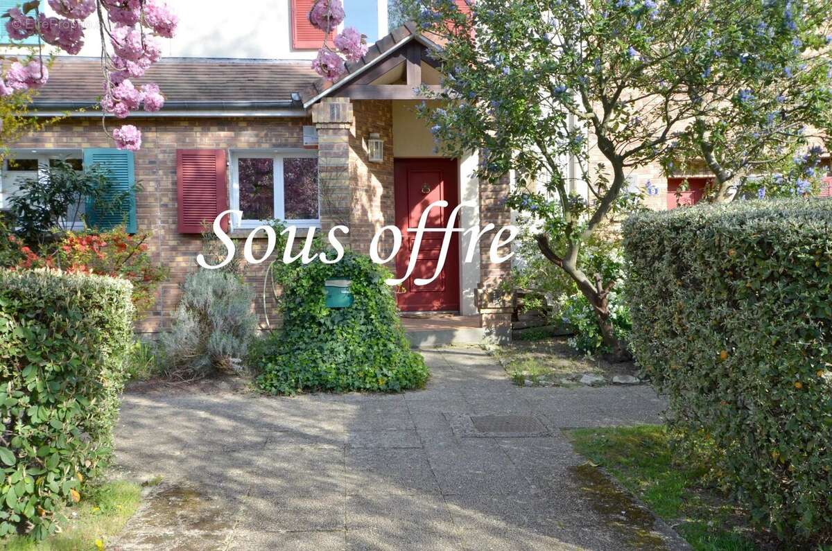 Maison à CROISSY-SUR-SEINE