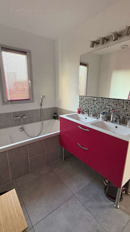 Maison à BEUVREQUEN