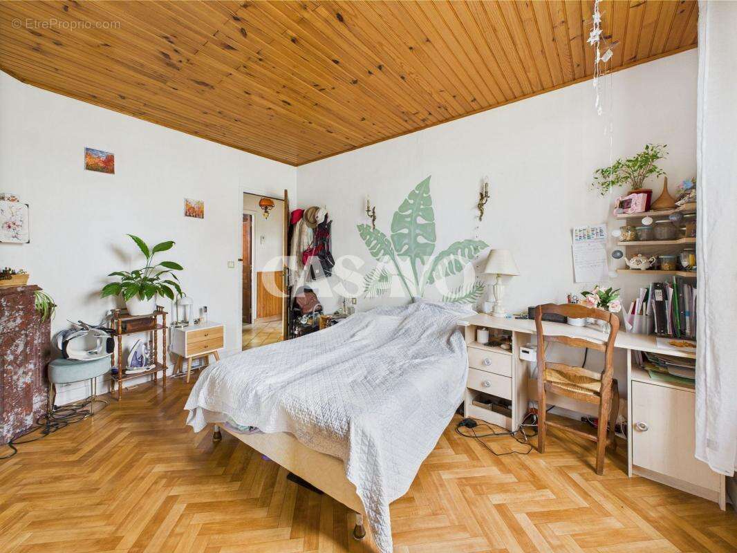 Maison à LIVRY-GARGAN