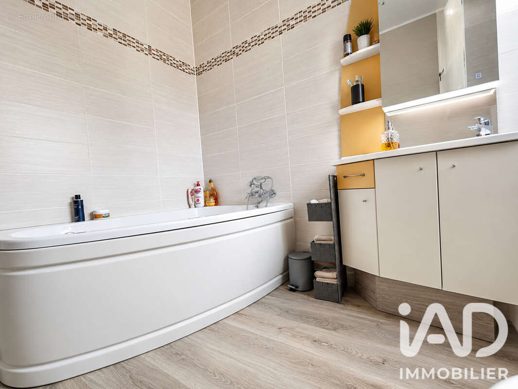 Maison 110 m² à Denain  - photo 5