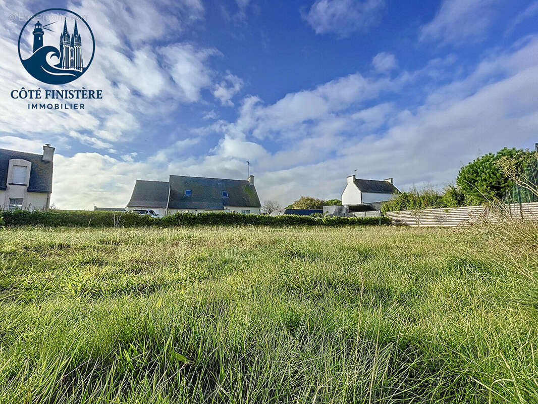 Terrain à PLOMEUR