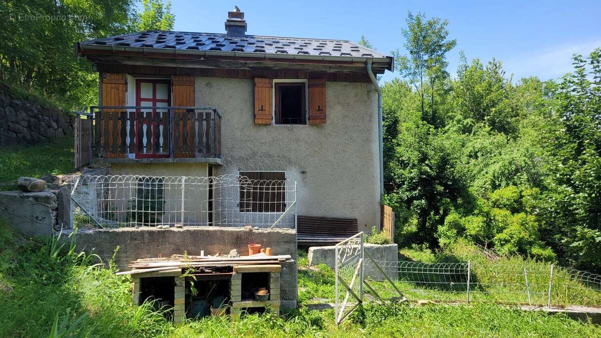 Chalet traditionnel 95 m² sur terrain 1 450 m² — Valmeinier Le Putaret - photo 1