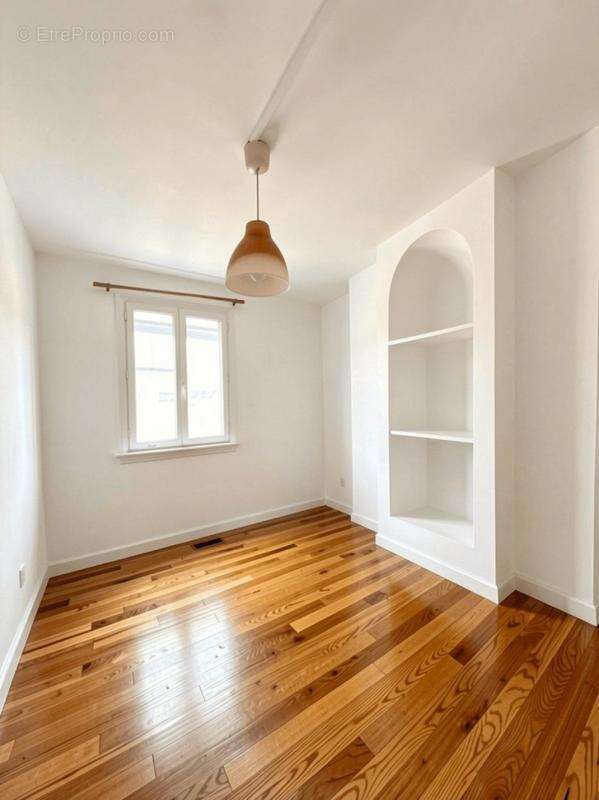 Appartement à CLICHY