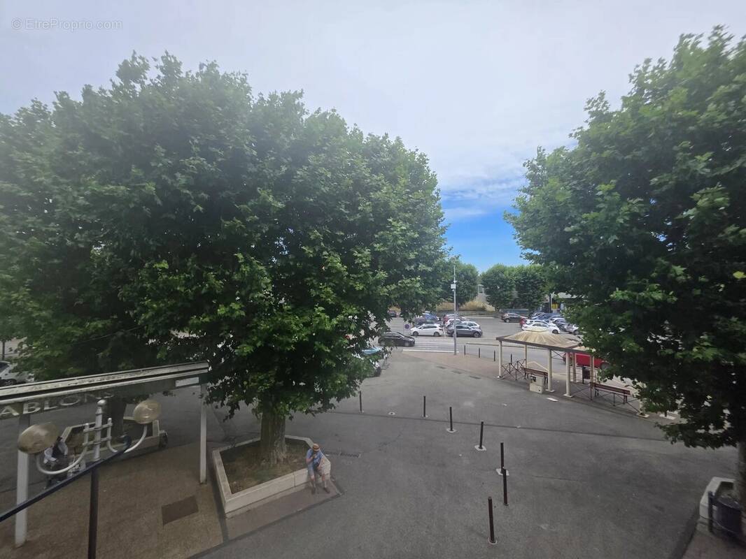 Appartement à LE TEIL