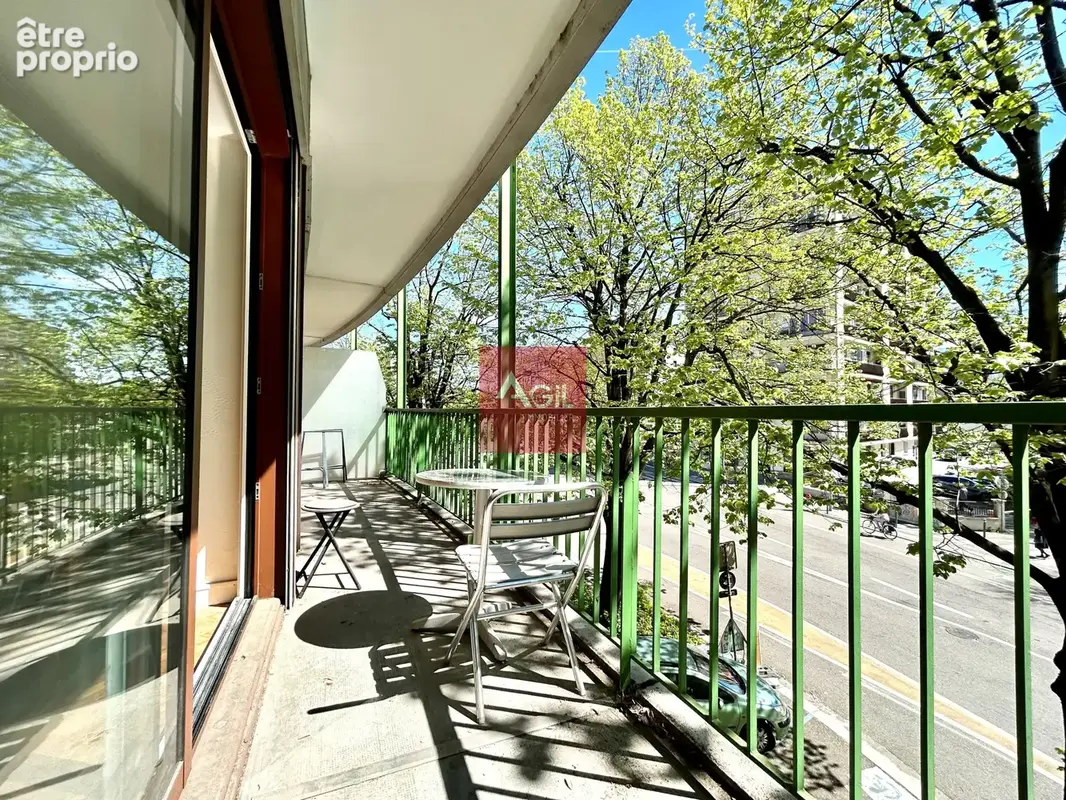 GRENOBLE - T2 de 51m2 avec grand balcon - photo 3