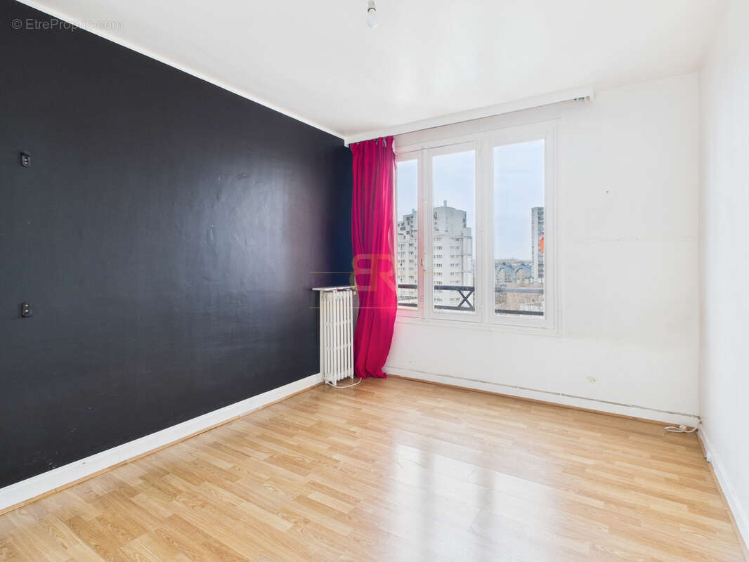 Appartement à AUBERVILLIERS