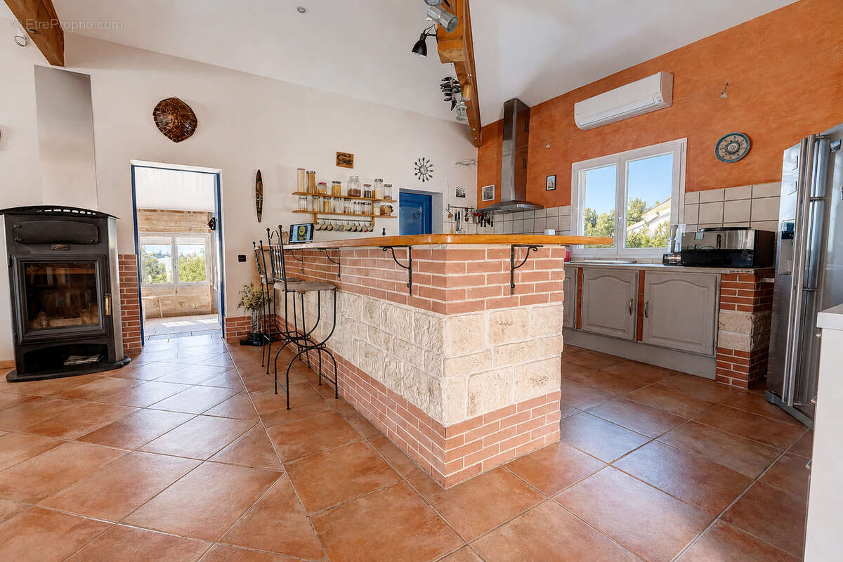 Maison 186m² à saint-sulpice-la-pointe - photo 8