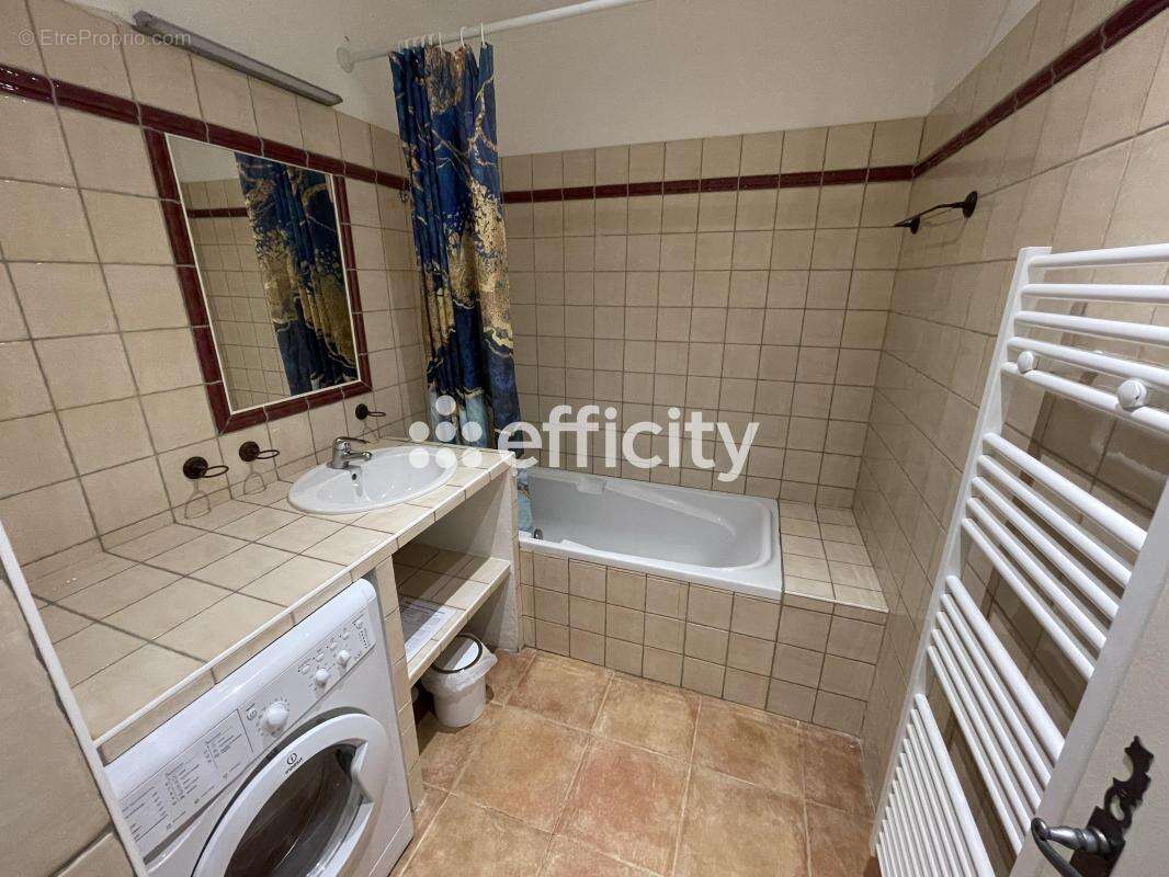 Appartement à SAINT-TRINIT