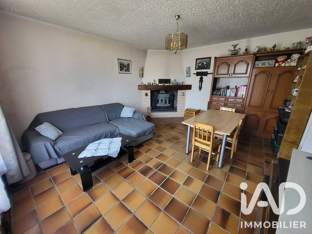 Photo 1 - Maison à CORBAS