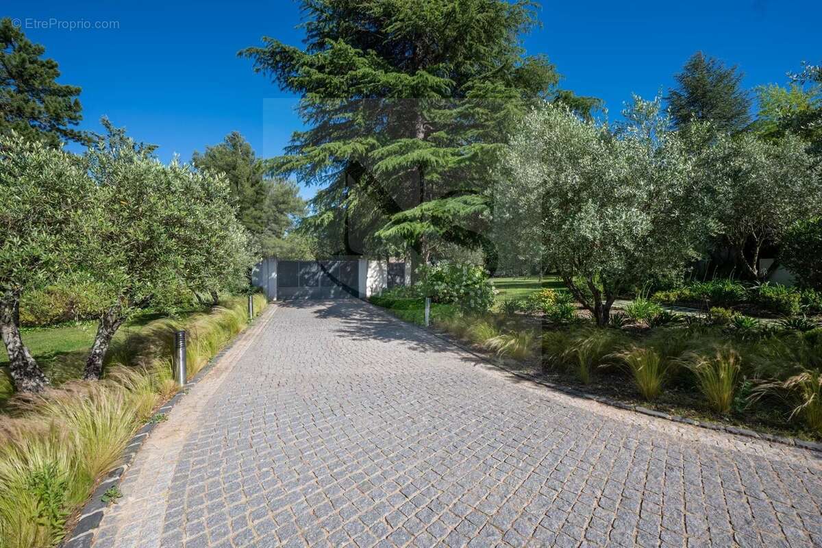 Maison à AIX-EN-PROVENCE