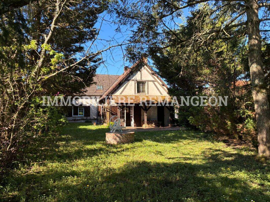 Maison à LA FERTE-BEAUHARNAIS