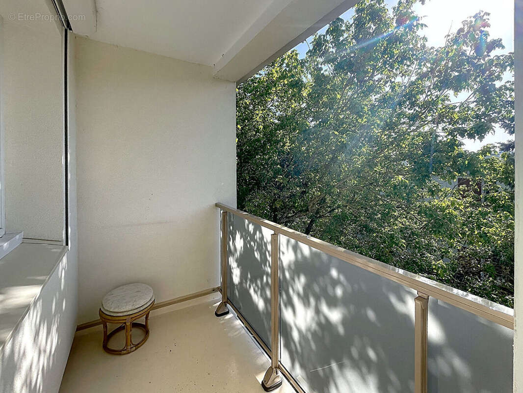 Appartement à SAINT-MICHEL-SUR-ORGE