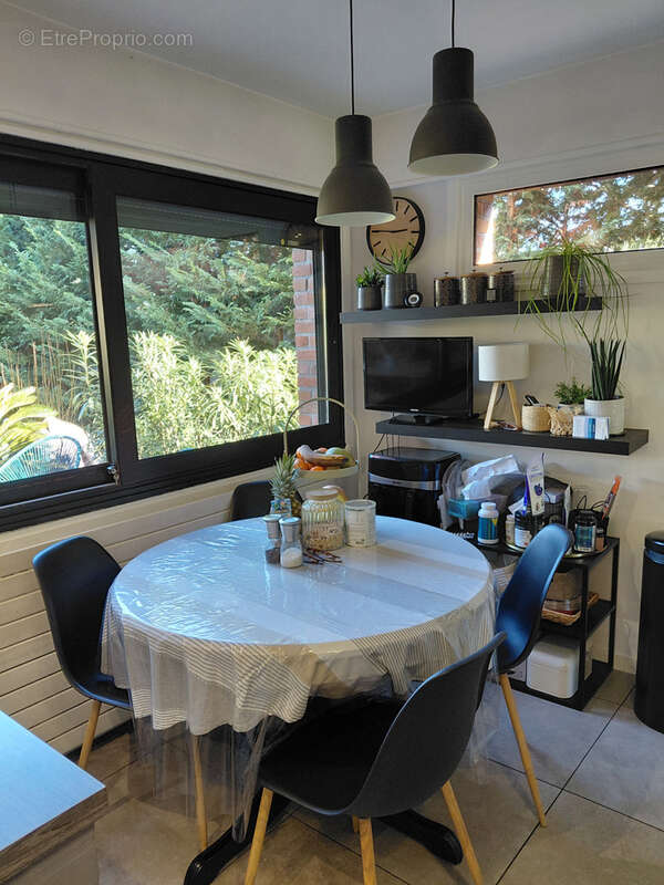 Maison à RIS-ORANGIS