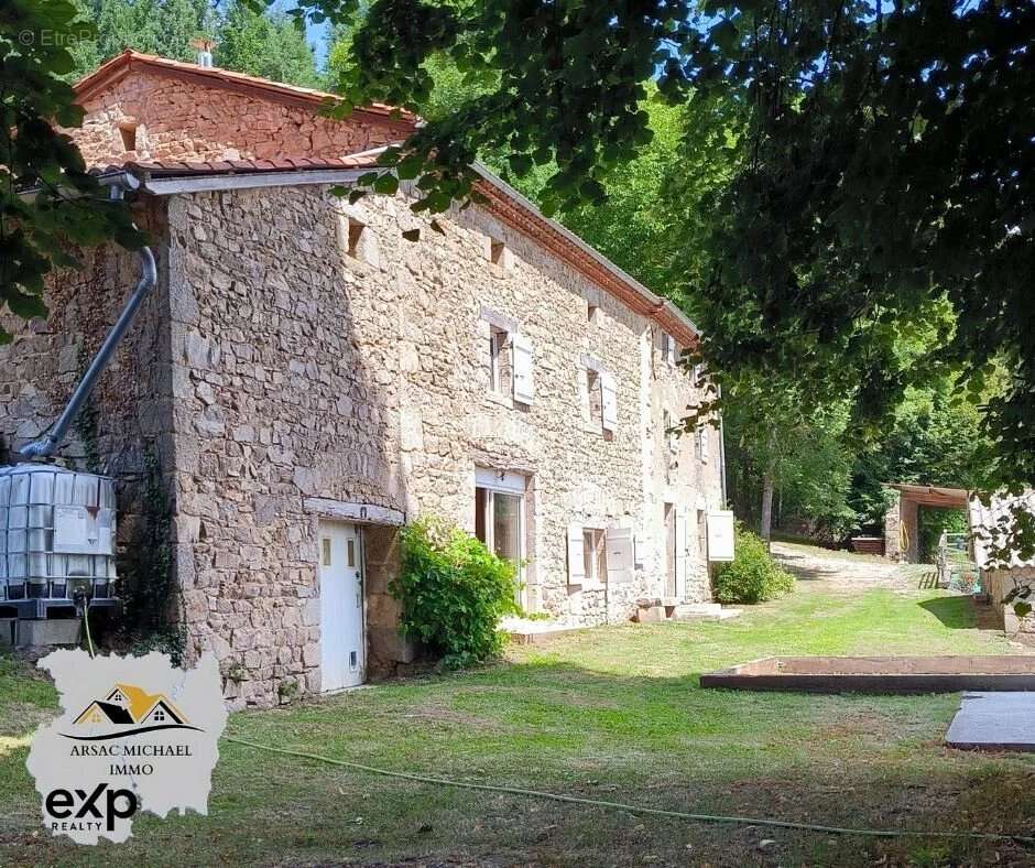 Maison à VERNET-LA-VARENNE