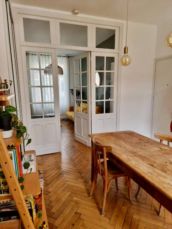 Appartement à LA MADELEINE