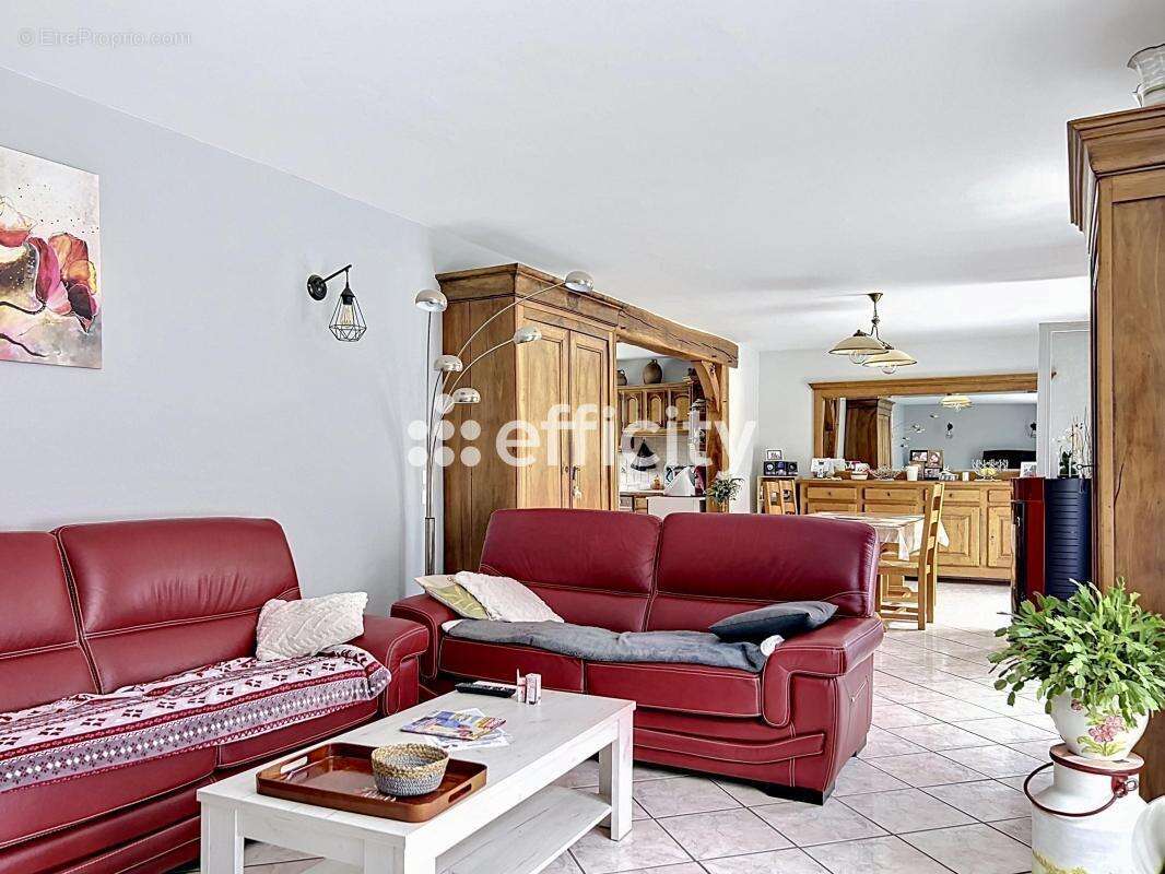 Maison 126 m² à Blere  - photo 7