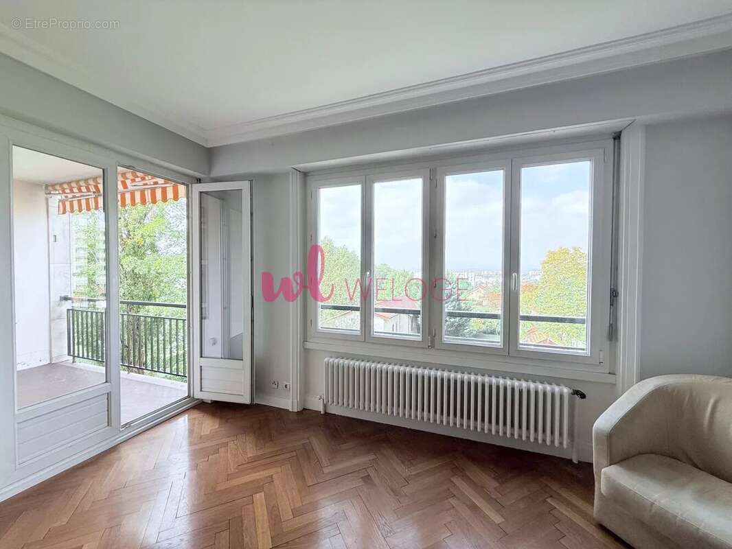 Appartement à SAINTE-FOY-LES-LYON